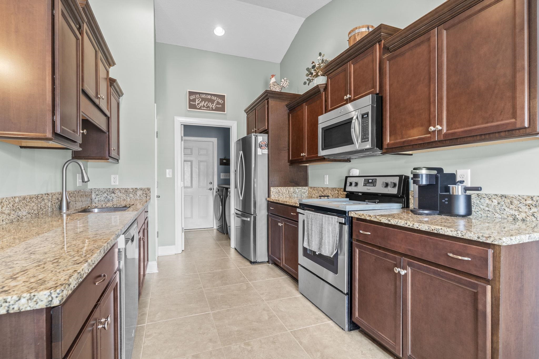 254 Macarthur Drive Conway, SC 29527 - Photo 8 of 24