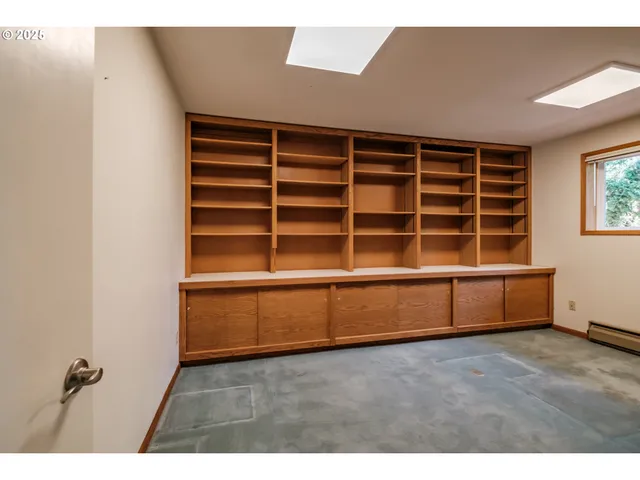 $595,000 | 2040 Northwest 23rd Street, Corvallis, OR 97330