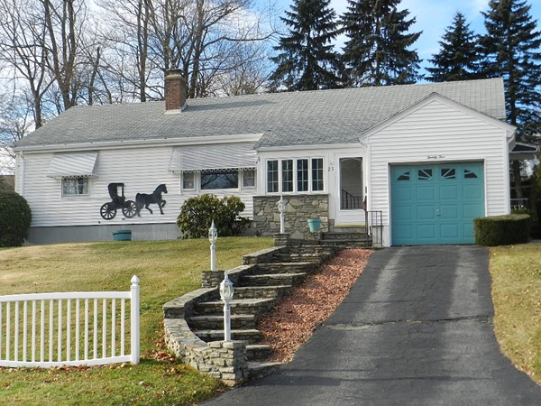 25 Stoneleigh Road Worcester, MA 01606 - Photo 1 of 8 Gallery Image 1