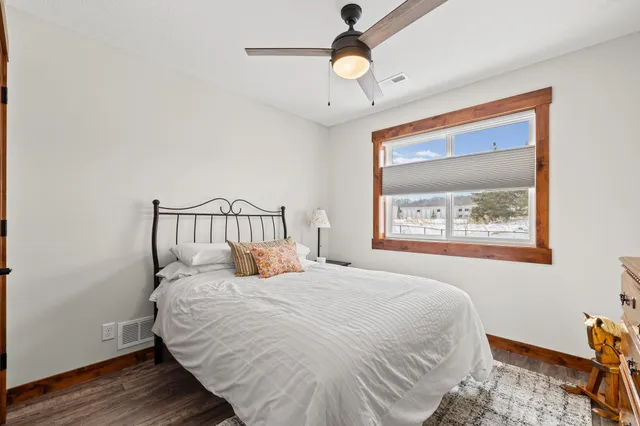 $415,000 | 2866 Coventry Circle, River Falls, WI 54022