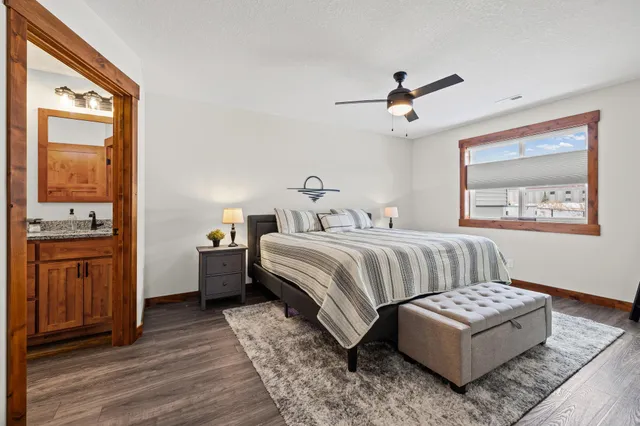 $415,000 | 2866 Coventry Circle, River Falls, WI 54022