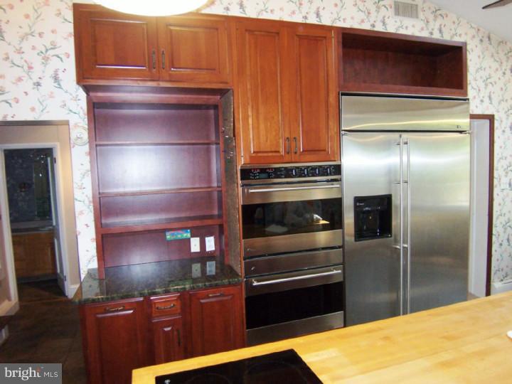 478 Darlington Road Media, PA 19063 - Photo 3 of 24 Kitchen