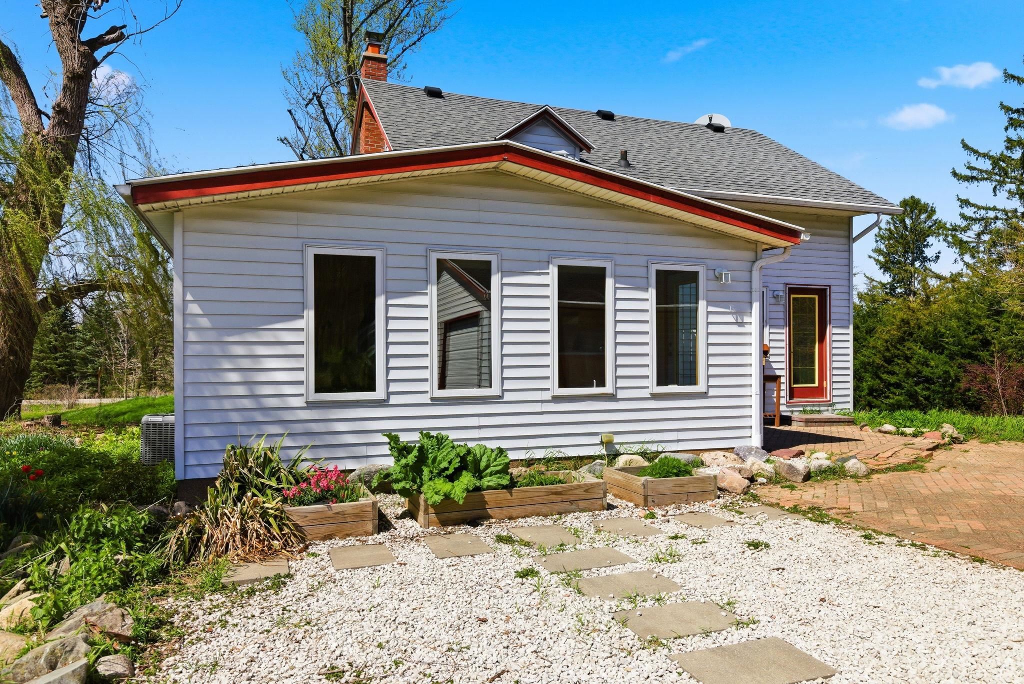 N3028 Hill Fort Atkinson, WI 53538 - Photo 4 of 39