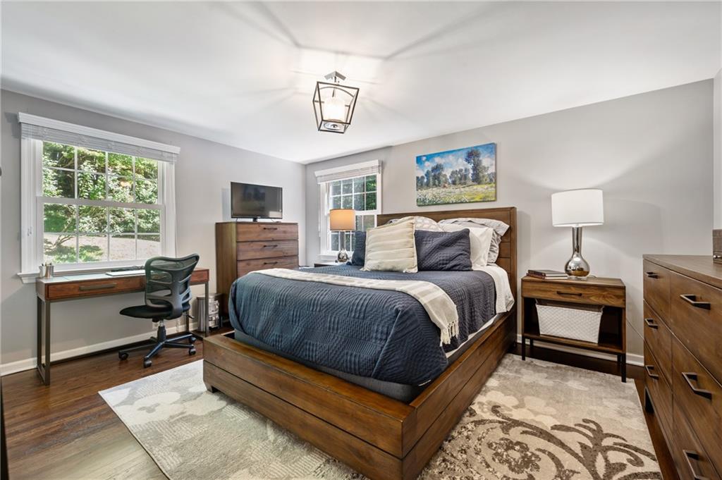 212 Highland Road Pittsburgh, PA 15238 - Photo 20 of 25 Gallery Image 20