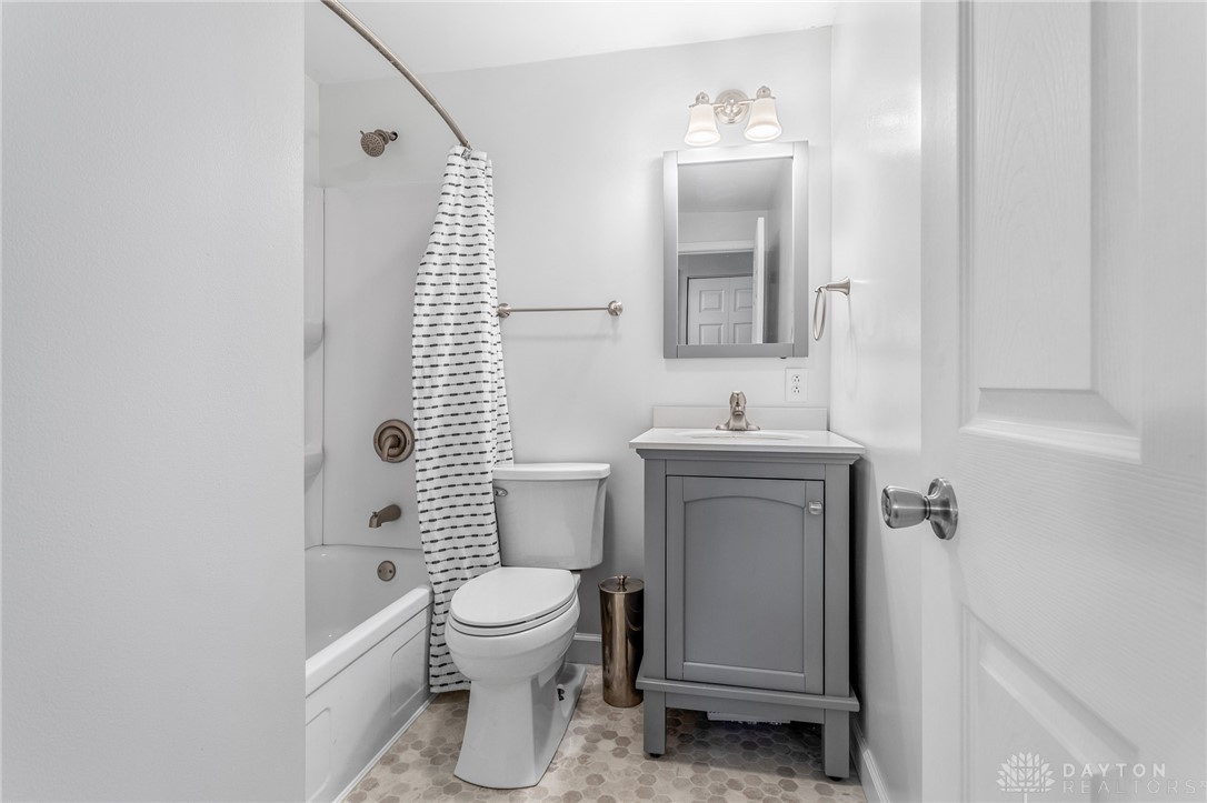 5733 Benedict Road Dayton, OH 45424 - Photo 27 of 42 Gallery Image 27