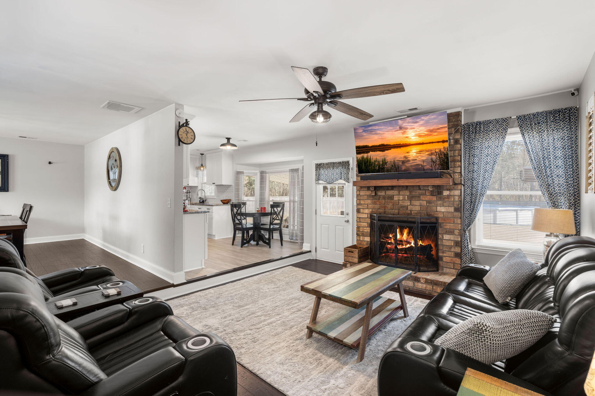 112 Lois Circle Moncks Corner, SC 29461 - Photo 6 of 36 Living room!