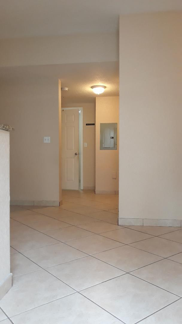 6710 West Sample Road, Unit B23 Coral Springs, FL 33067 - Photo 4 of 24 Photo 4