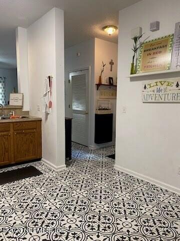 7823 Melvin Road Jacksonville, FL 32210 - Photo 14 of 36 Kitchen