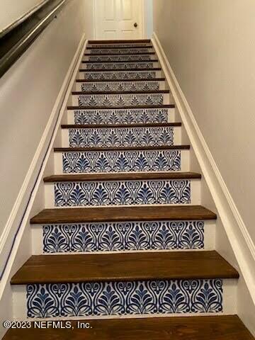 7823 Melvin Road Jacksonville, FL 32210 - Photo 24 of 36 Stairway