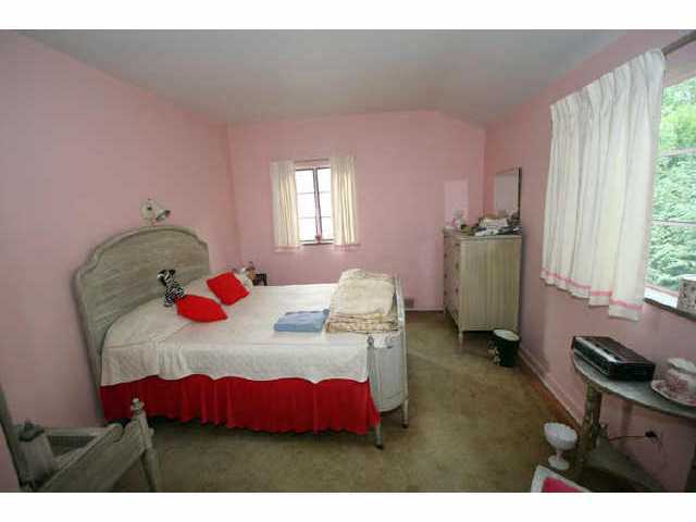 2545 Chester Road Upper Arlington, OH 43221 - Photo 7 of 9 Gallery Image 7
