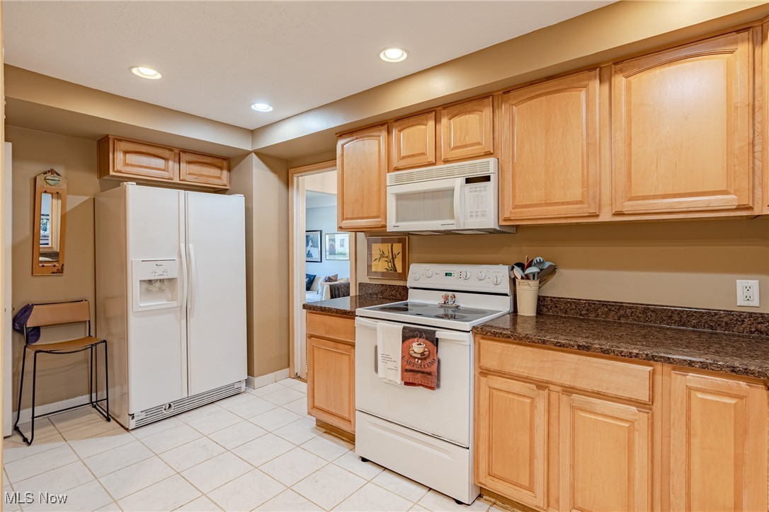 1494 Laclede Road South Euclid, OH 44121 - Photo 14 of 34