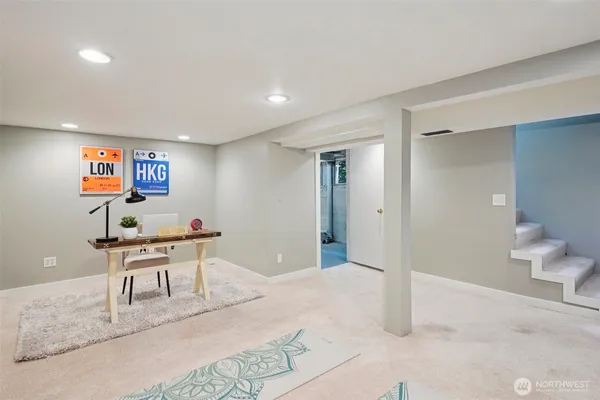 $1,350,000 | 3141 Broadway East, Seattle, WA 98102
