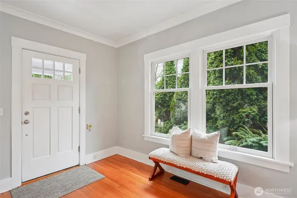$1,350,000 | 3141 Broadway East, Seattle, WA 98102