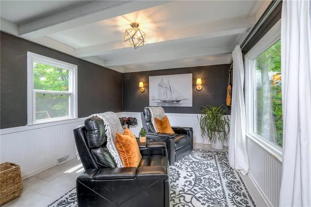 $500,000 | 10501 Sagamore Road, Leawood, KS 66206