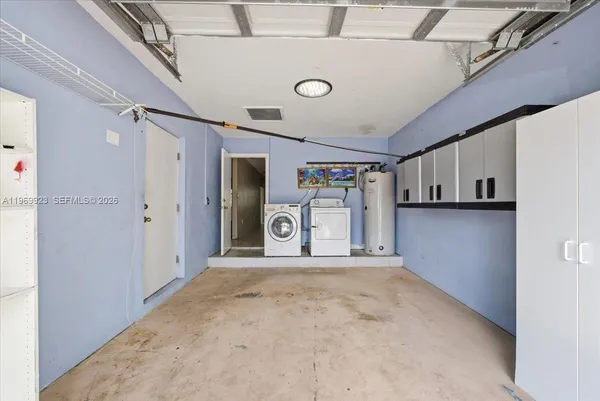 a view of a garage