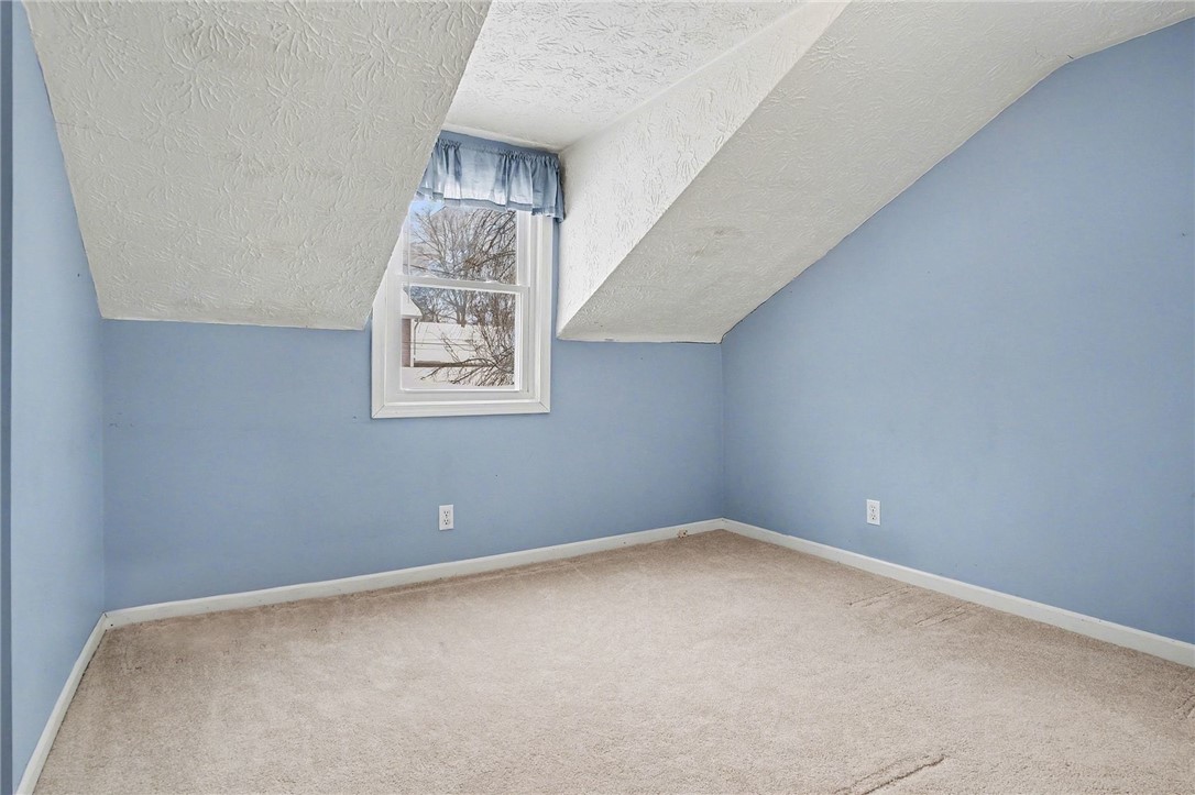 660 List Avenue Irondequoit, NY 14617 - Photo 16 of 22