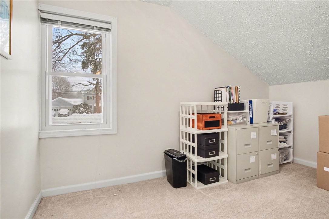 660 List Avenue Irondequoit, NY 14617 - Photo 17 of 22