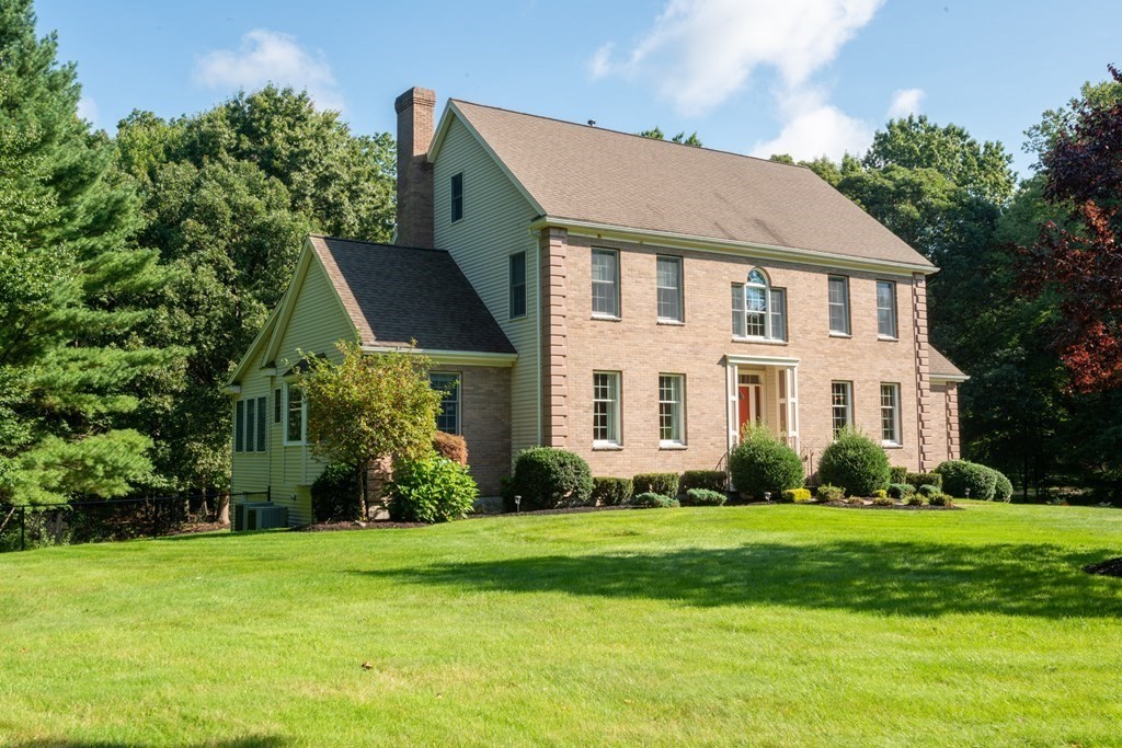 22 Old Haswell Park Road Middleton, MA 01949 - Photo 3 of 42 Gallery Image 3