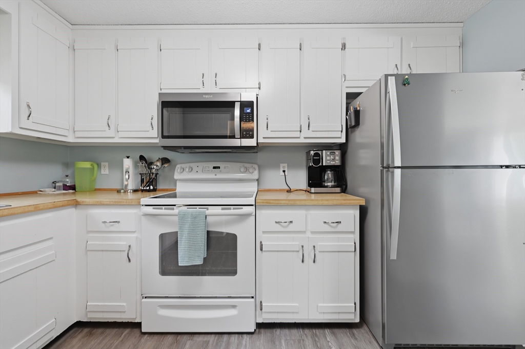 5 Dix Road Ipswich, MA 01938 - Photo 12 of 37