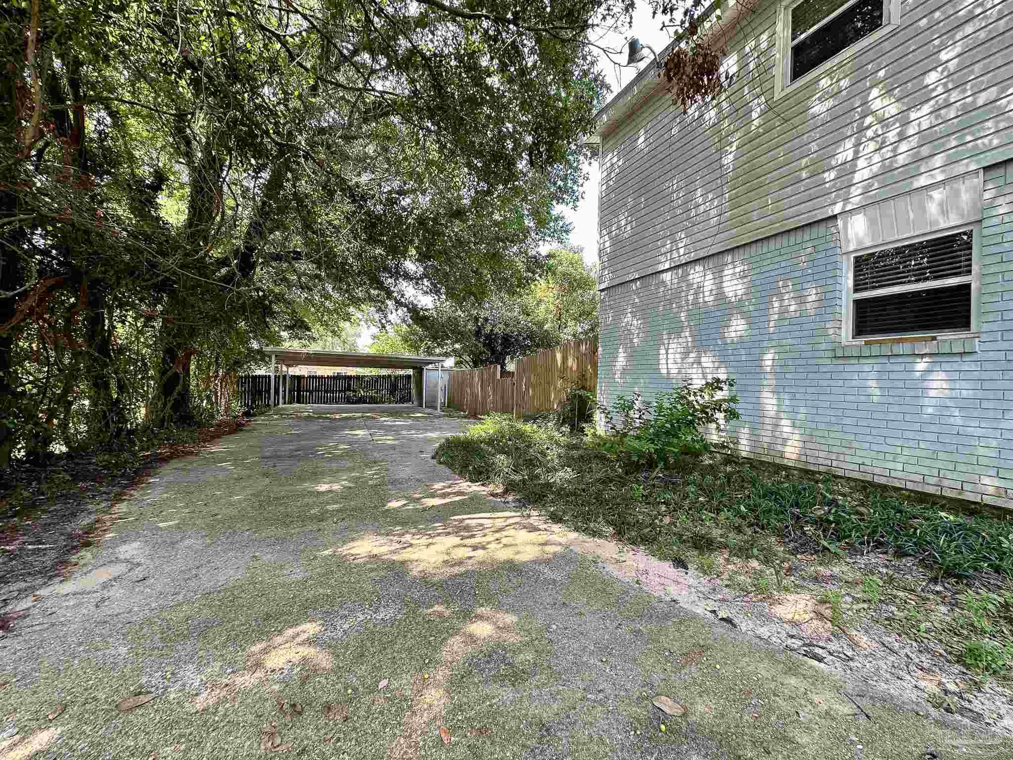 2005 Semur Road Pensacola, FL 32503 - Photo 8 of 39