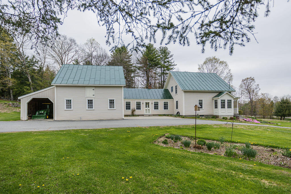 1124 Main Street Jay, ME 04239 - Photo 5 of 69