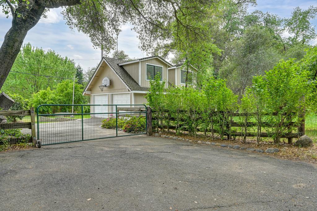 5682 Virginiatown Road Newcastle, CA 95658 - Photo 5 of 56