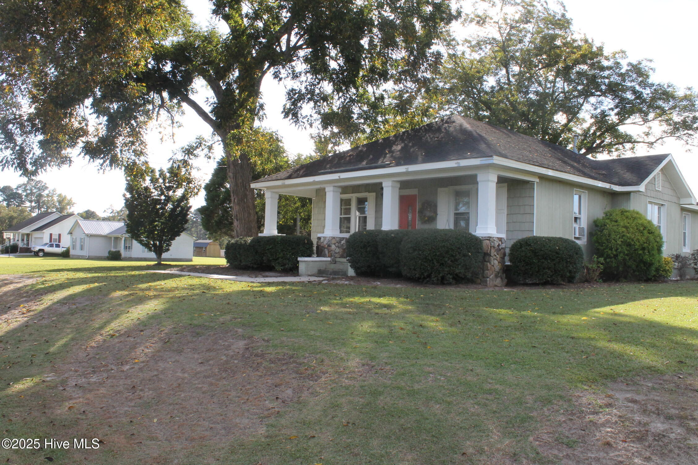283 Kit Horne Road Whiteville, NC 28472 - Photo 3 of 36 IMG_3060