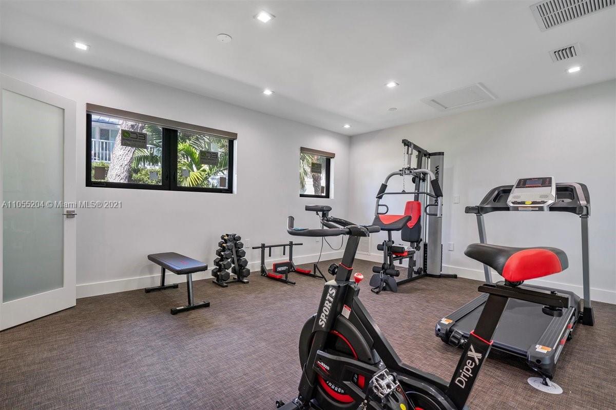 4167 Palm Lane Miami, FL 33137 - Photo 14 of 49