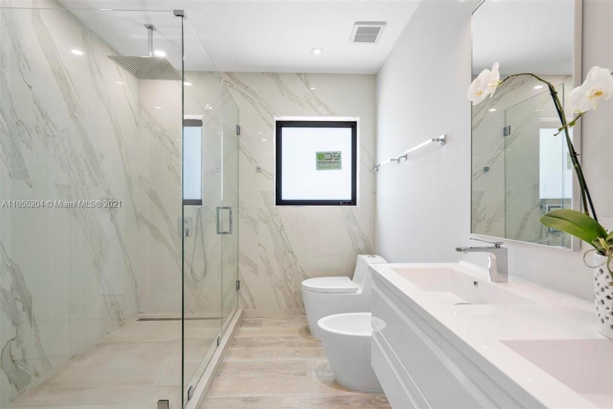 4167 Palm Lane Miami, FL 33137 - Photo 30 of 49