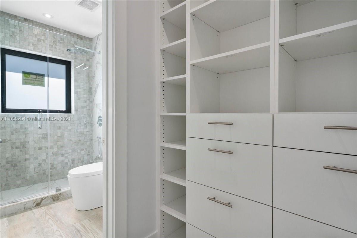 4167 Palm Lane Miami, FL 33137 - Photo 35 of 49