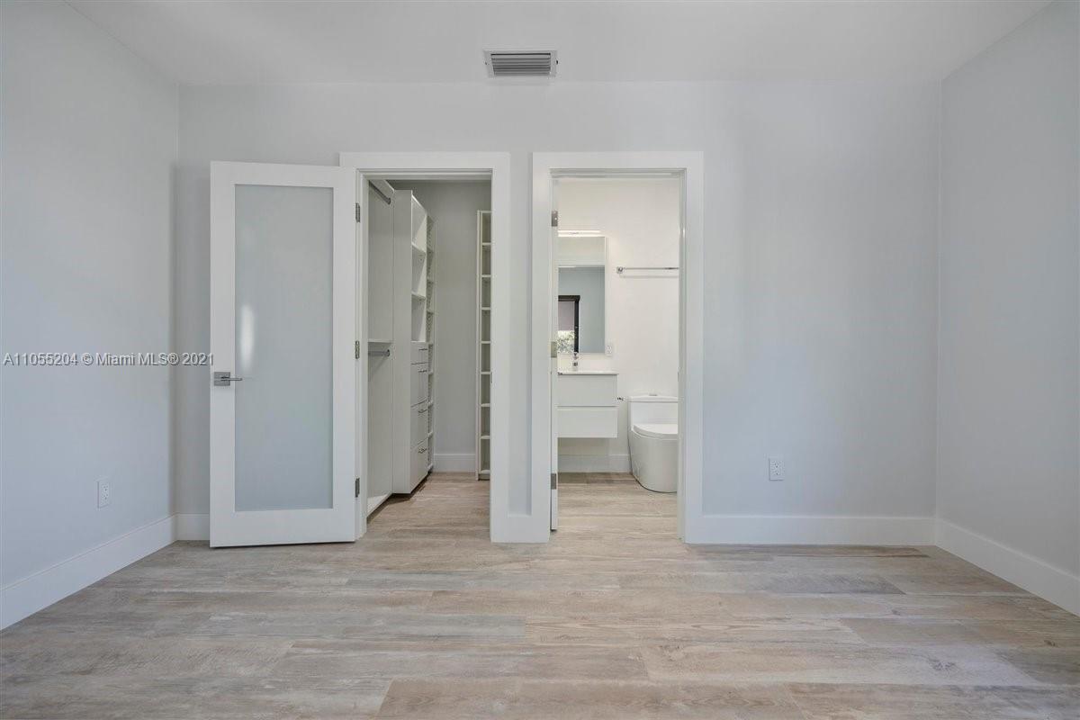 4167 Palm Lane Miami, FL 33137 - Photo 38 of 49