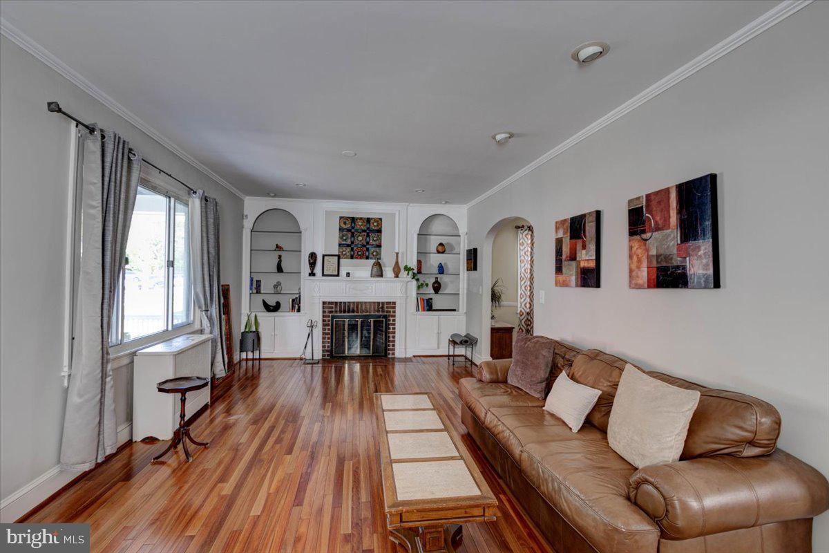 3605 Edgewood Road Baltimore, MD 21215 - Photo 5 of 29 Gallery Image 5