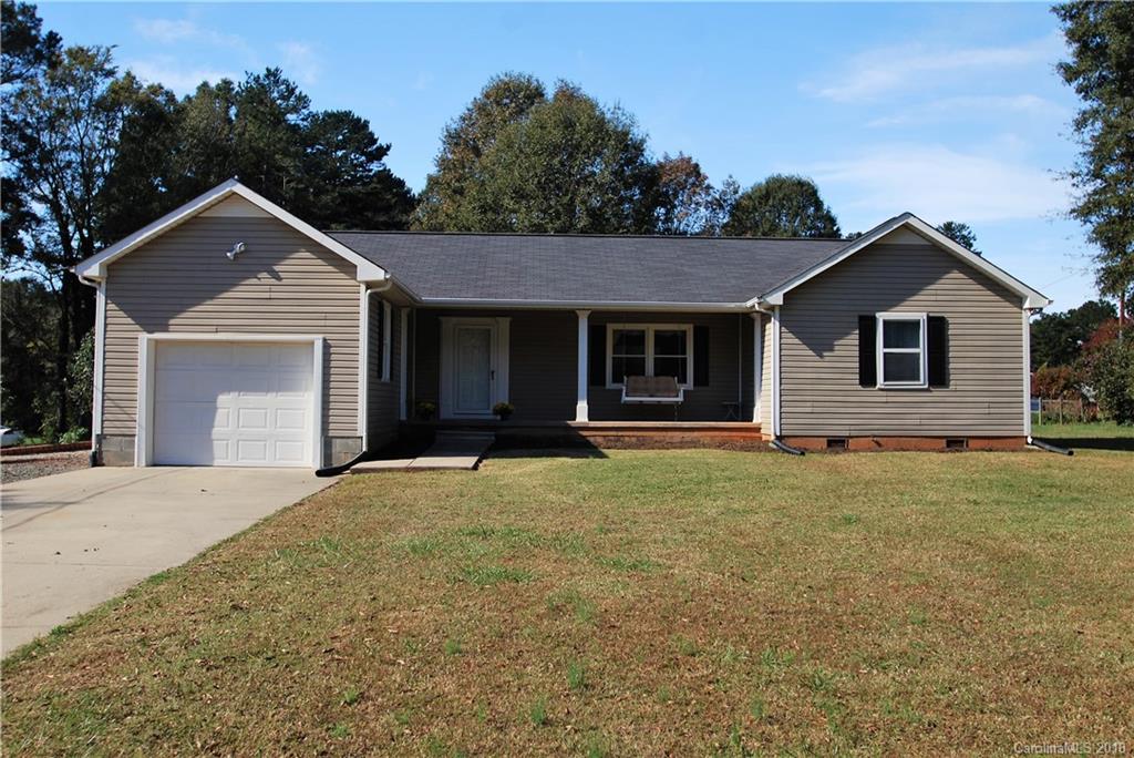 2920 Starnes Road Charlotte, NC 28214 - Photo 1 of 34 Gallery Image 1