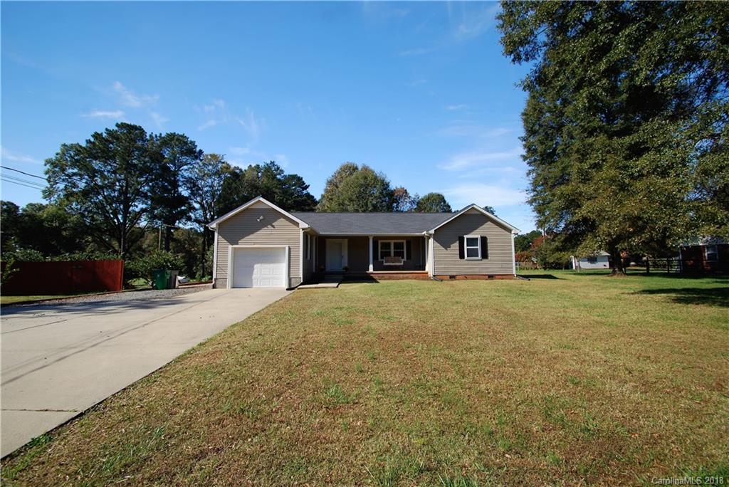 2920 Starnes Road Charlotte, NC 28214 - Photo 2 of 34 Gallery Image 2