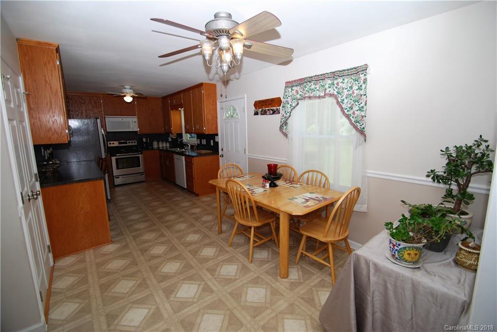 2920 Starnes Road Charlotte, NC 28214 - Photo 12 of 34 Gallery Image 12