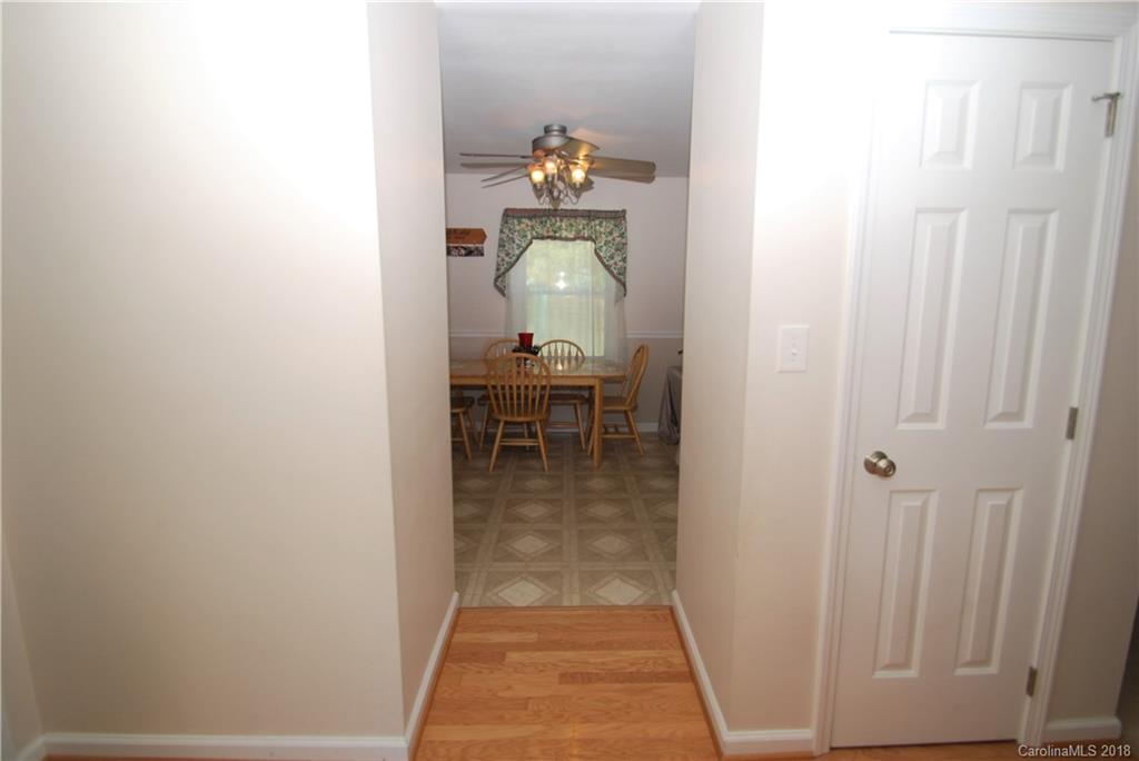 2920 Starnes Road Charlotte, NC 28214 - Photo 16 of 34 Gallery Image 16