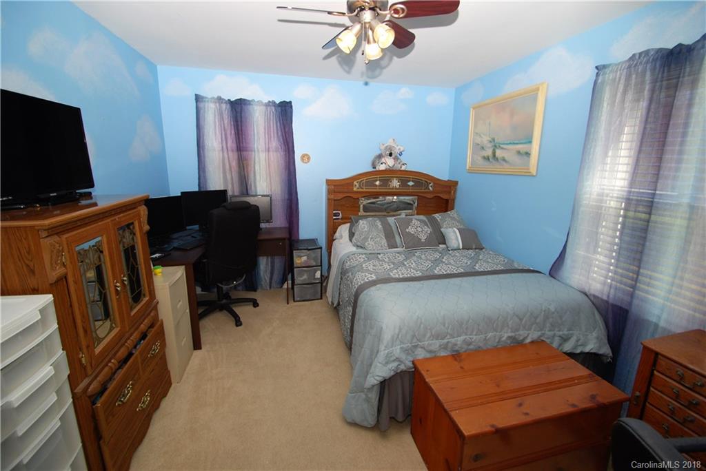 2920 Starnes Road Charlotte, NC 28214 - Photo 23 of 34 Gallery Image 23