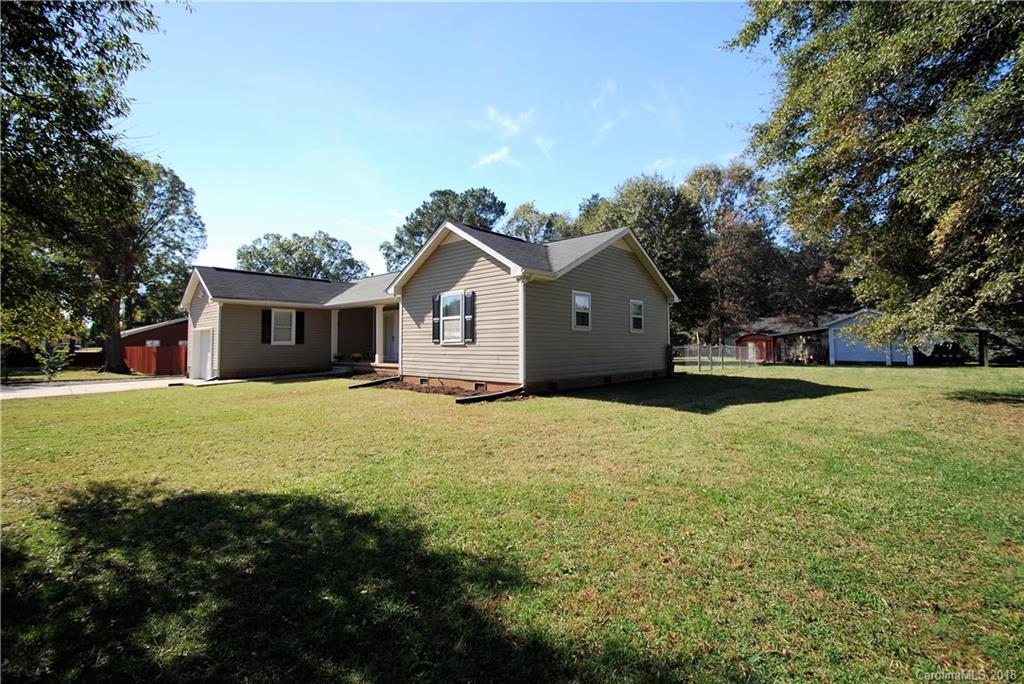 2920 Starnes Road Charlotte, NC 28214 - Photo 26 of 34 Gallery Image 26