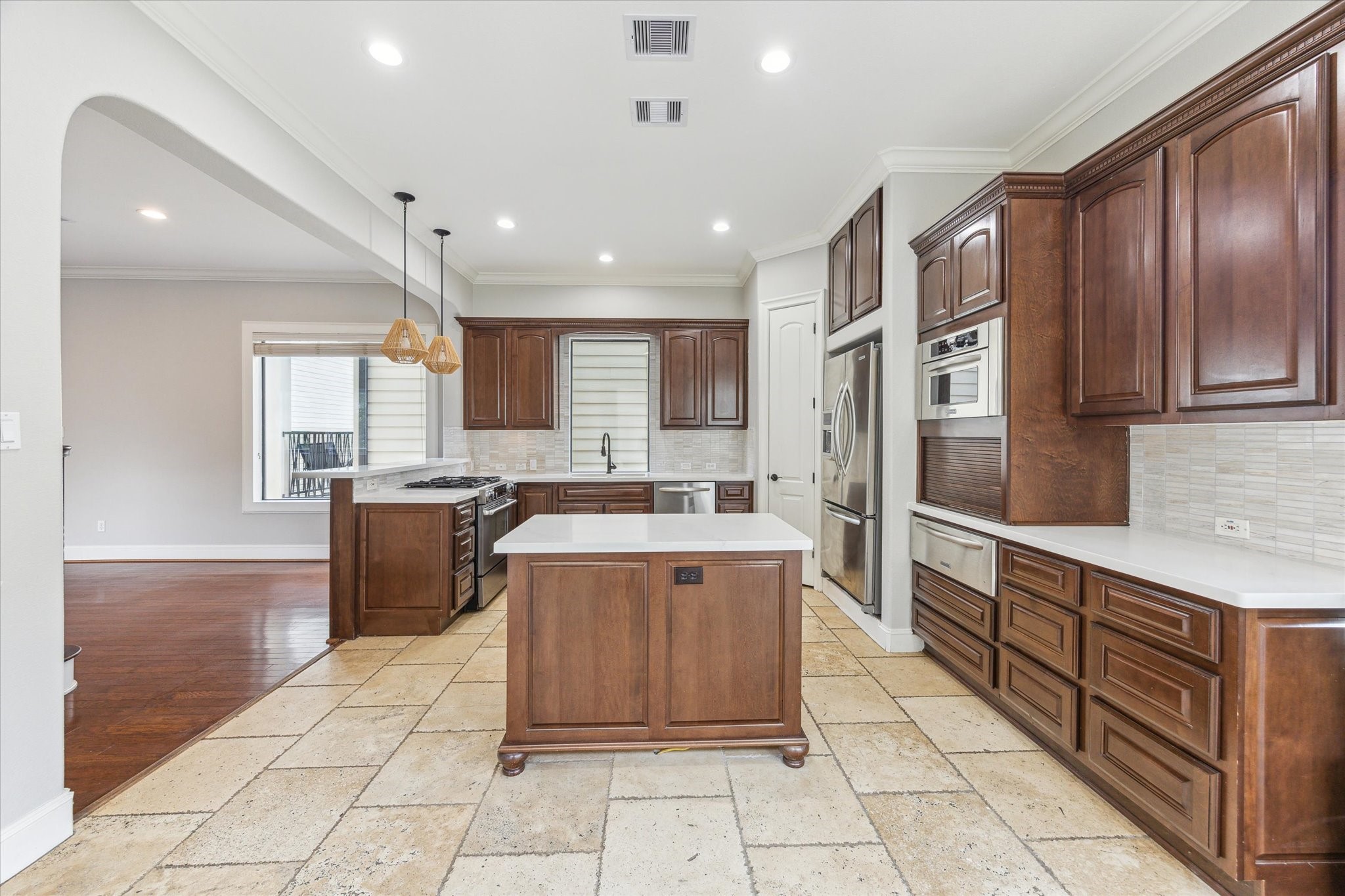 1512 Thompson Street, Unit 3 Houston, TX 77007 - Photo 14 of 32