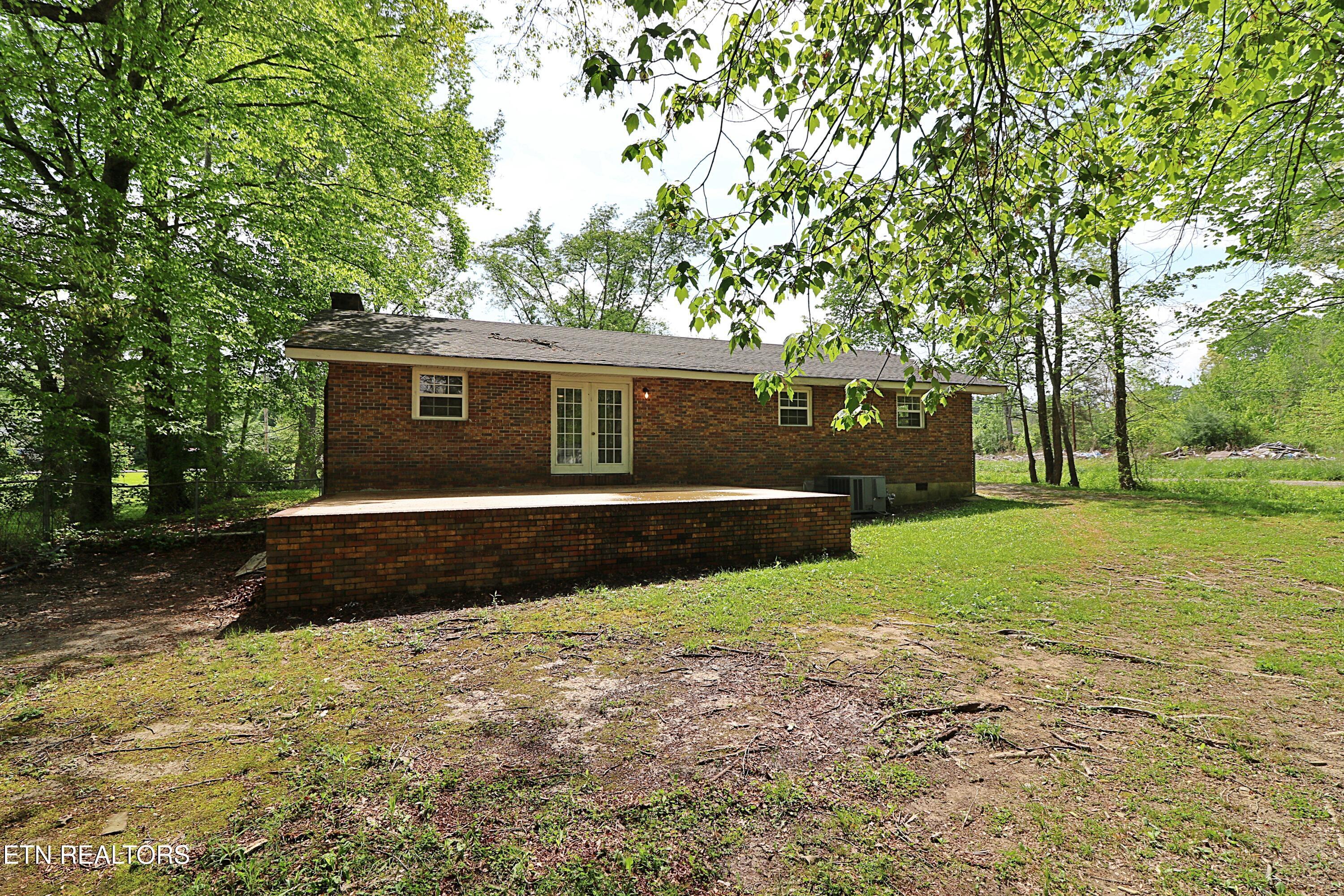 1793 Jeffers Road Huntsville, TN 37756 - Photo 44 of 48 094A0736