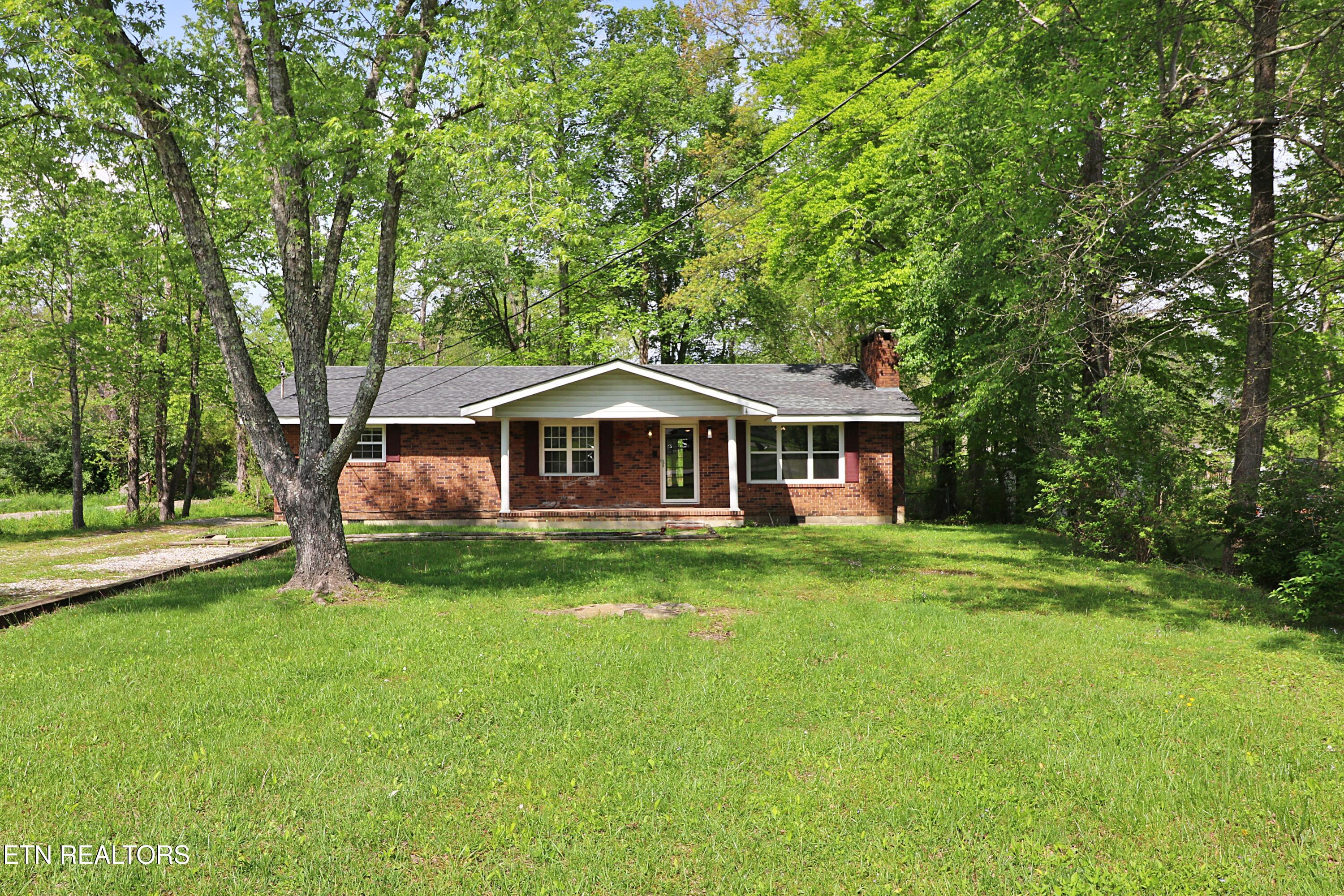 1793 Jeffers Road Huntsville, TN 37756 - Photo 48 of 48 094A0741