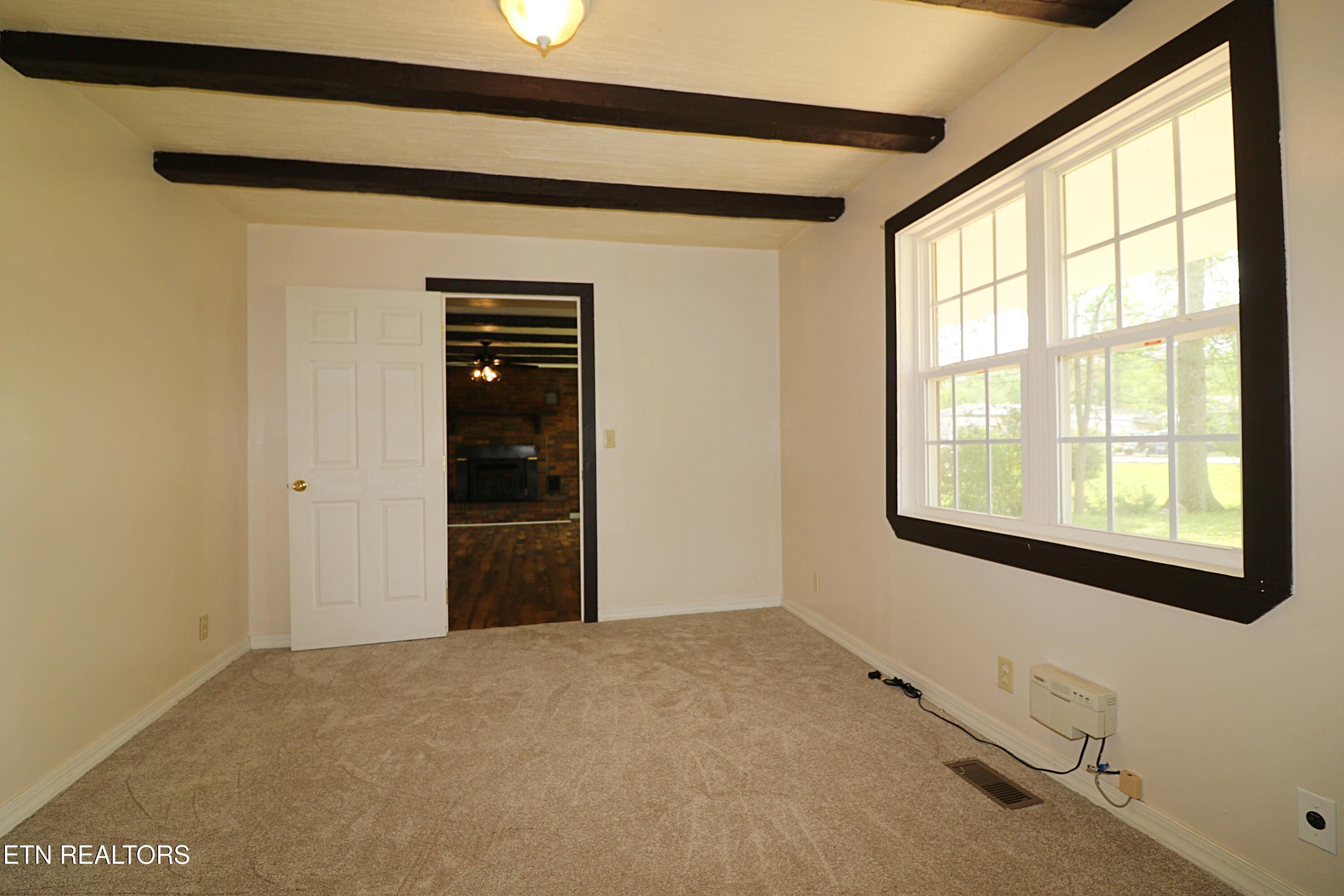 1793 Jeffers Road Huntsville, TN 37756 - Photo 10 of 48 094A0682