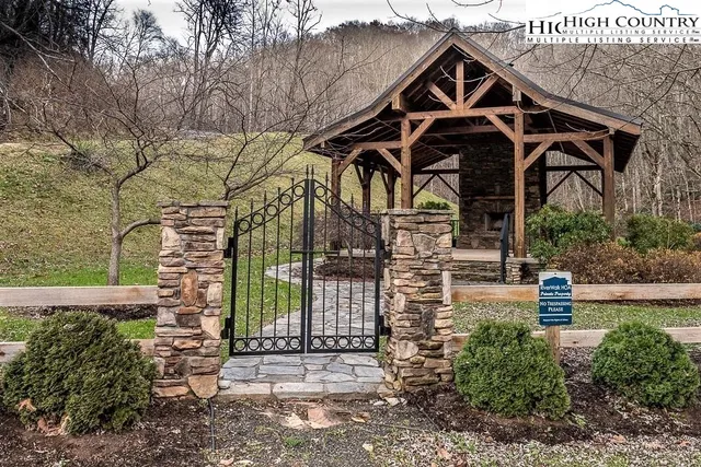 $39,000 | Overlook Lane, Todd, NC 28684