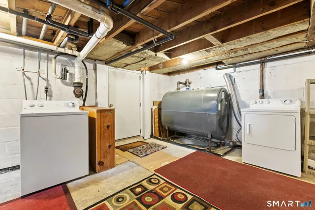 $299,000 | 10 School Street, Burlington, CT 06013