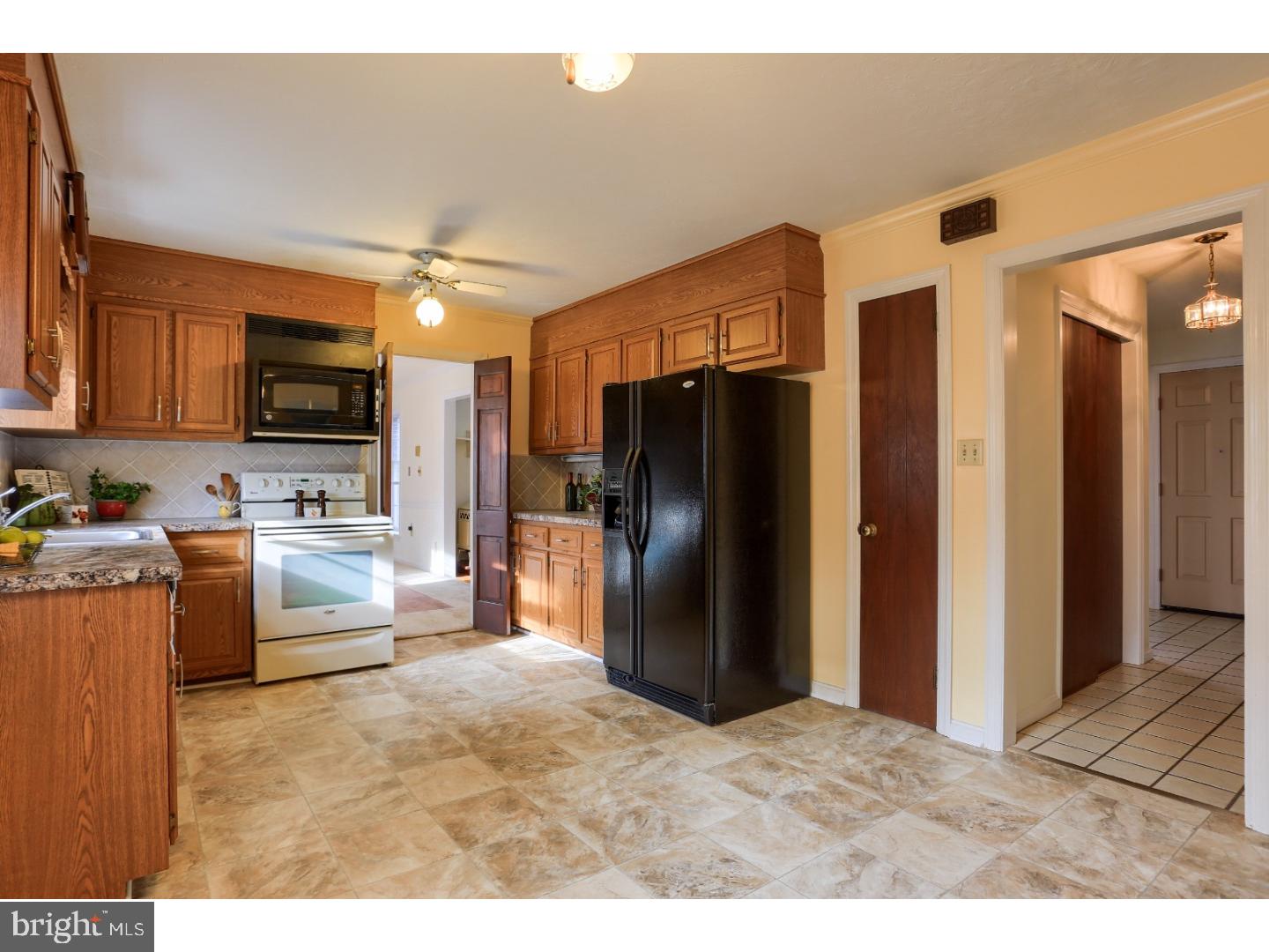 159 St Thomas Road Lancaster, PA 17601 - Photo 5 of 25 Gallery Image 5