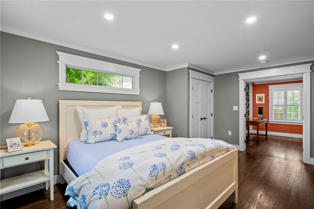 7 Lee Road Barrington, RI 02806 - Photo 14 of 33 First floor primary bedroom with private bathroom.