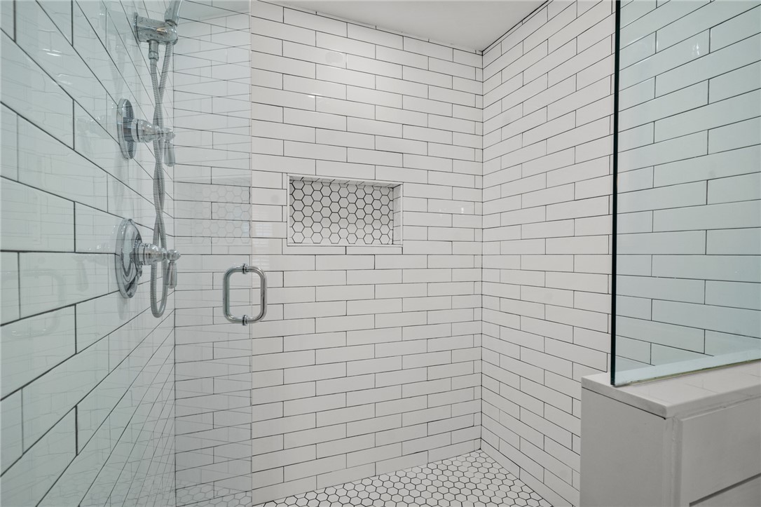 7 Lee Road Barrington, RI 02806 - Photo 17 of 33 First floor primary en-suite custom shower.