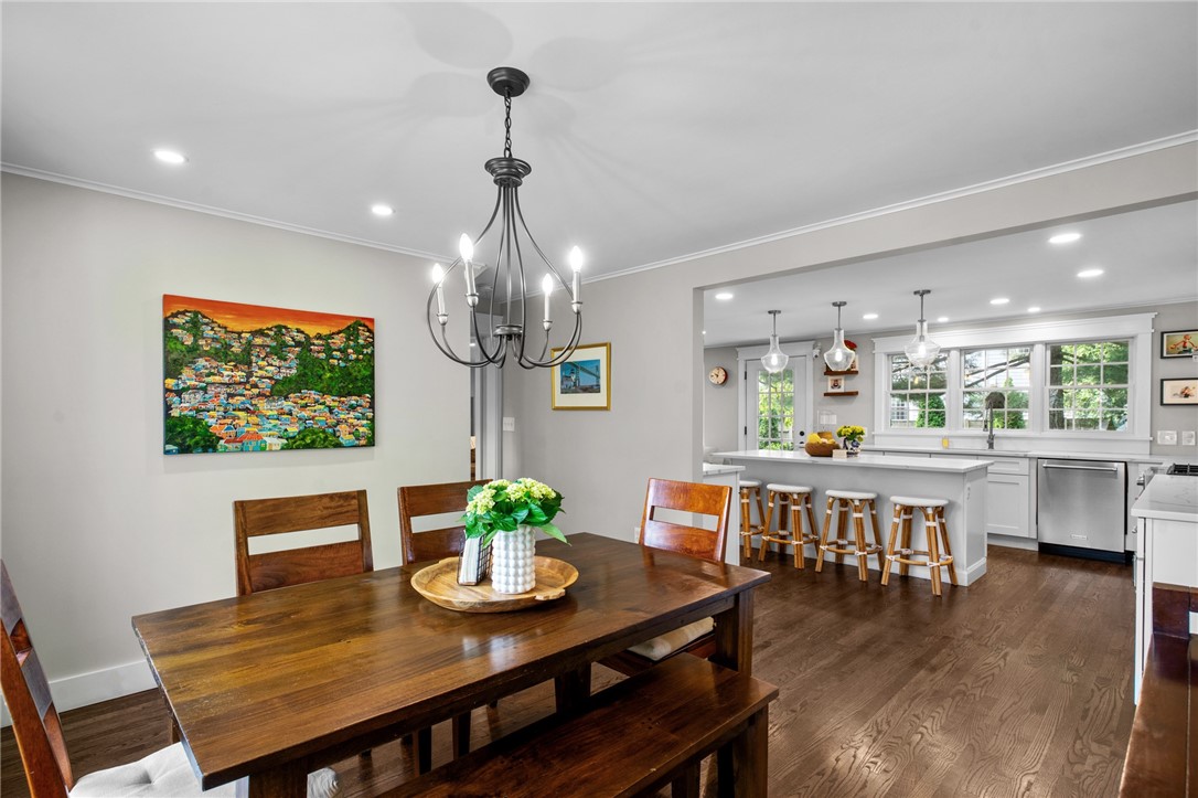 7 Lee Road Barrington, RI 02806 - Photo 9 of 33