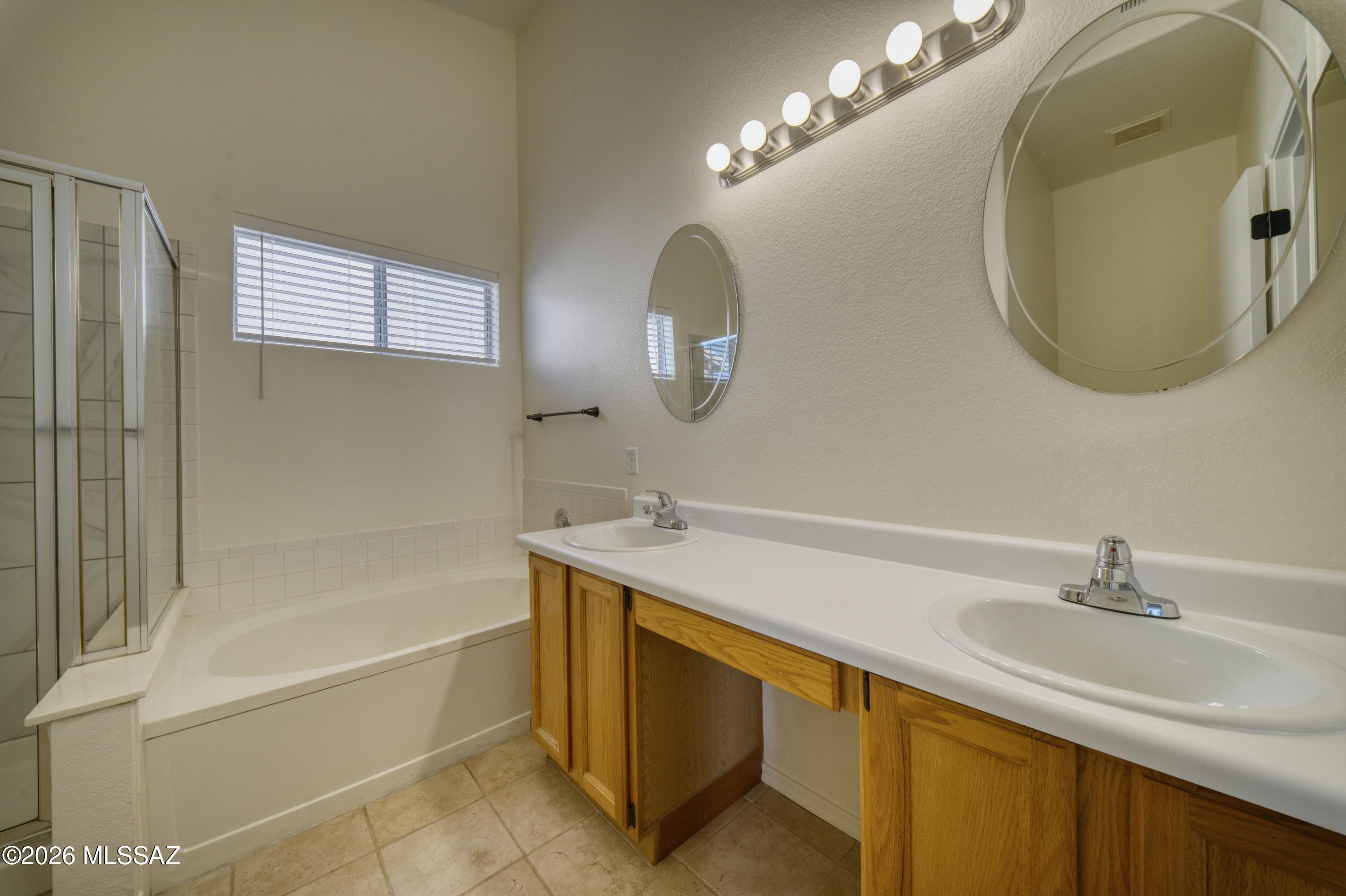 7216 West Rivulet Drive Tucson, AZ 85743 - Photo 19 of 39