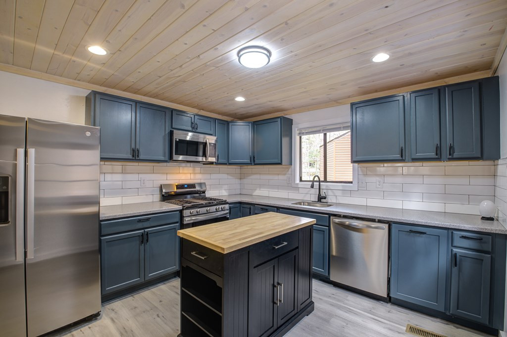 77 Blue Ridge Lane Murphy, NC 28906 - Photo 20 of 61